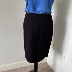 Banana Republic Factory NWT Black Skirt with Black Slit - Size 6